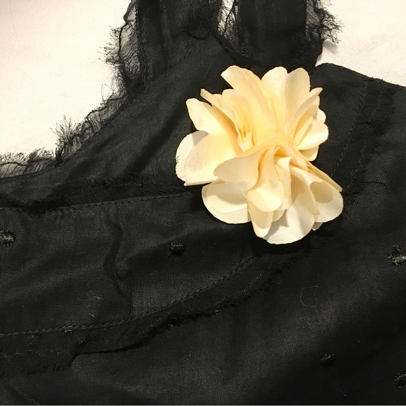 EUC Odille for Anthropologie embroidered top sz 12 - Picture 9 of 12